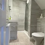 Number 34 فندق مبيت وإفطار